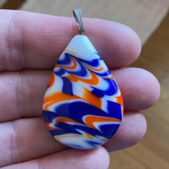 Hand Blown Colorful Glass Pendant - Picture 9 of 10